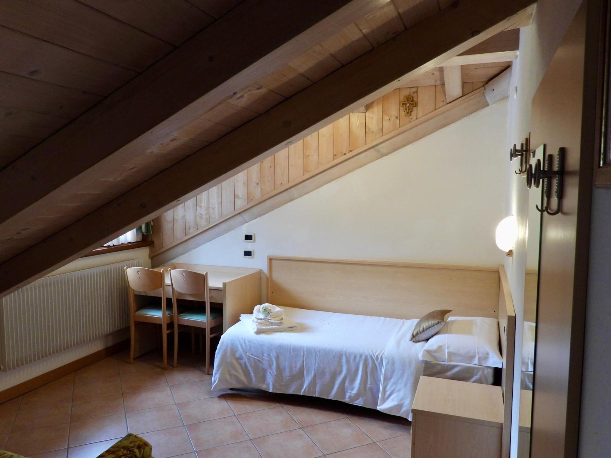 Hotel Garni Maffei Pinzolo Exteriör bild